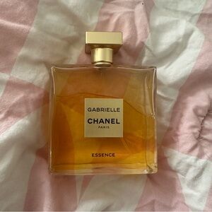 CHANEL Gabrielle Eau Du Perfume 3.4 Ounces